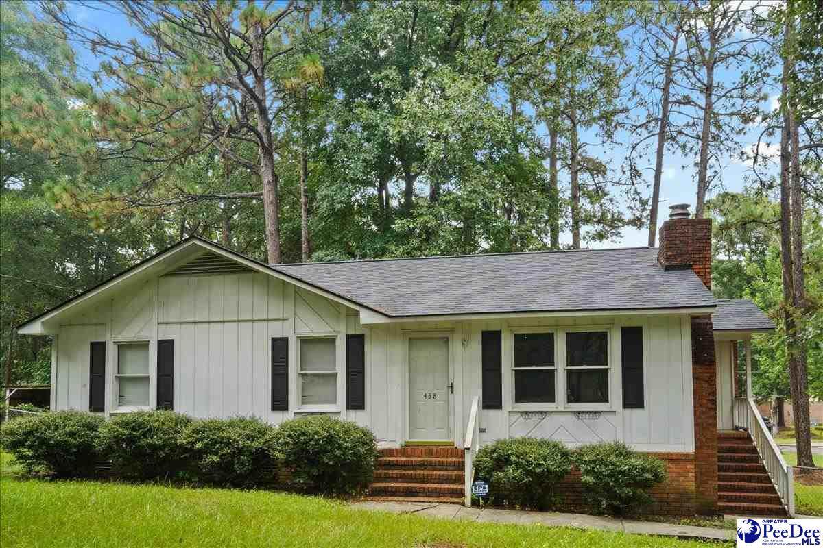 438 Glendale Drive - Photo 1