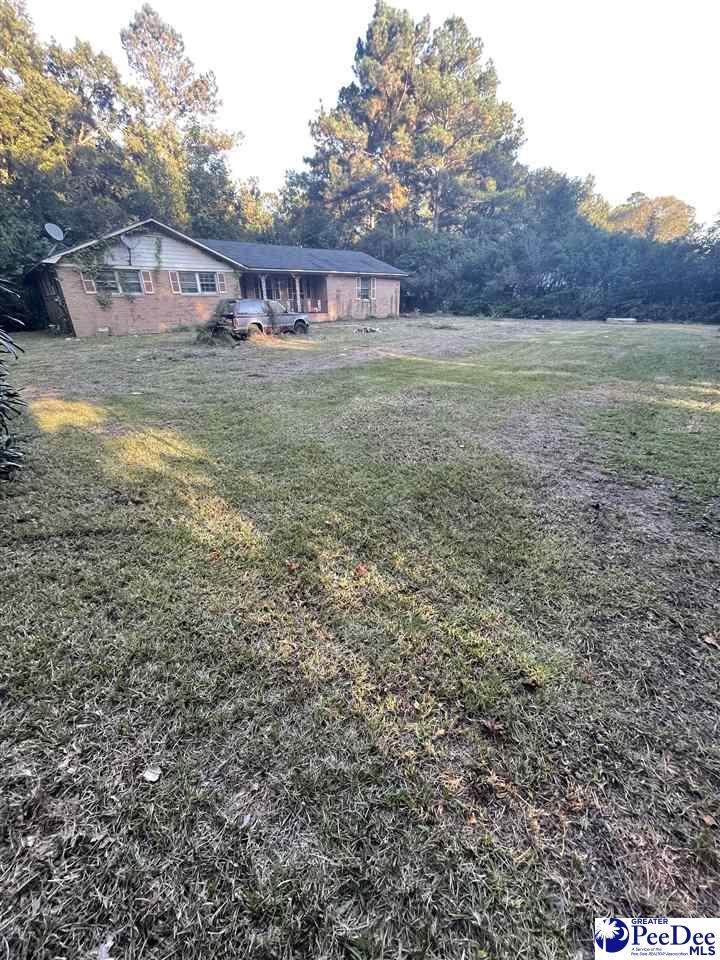 2404 Francis Marion Rd - Photo 1