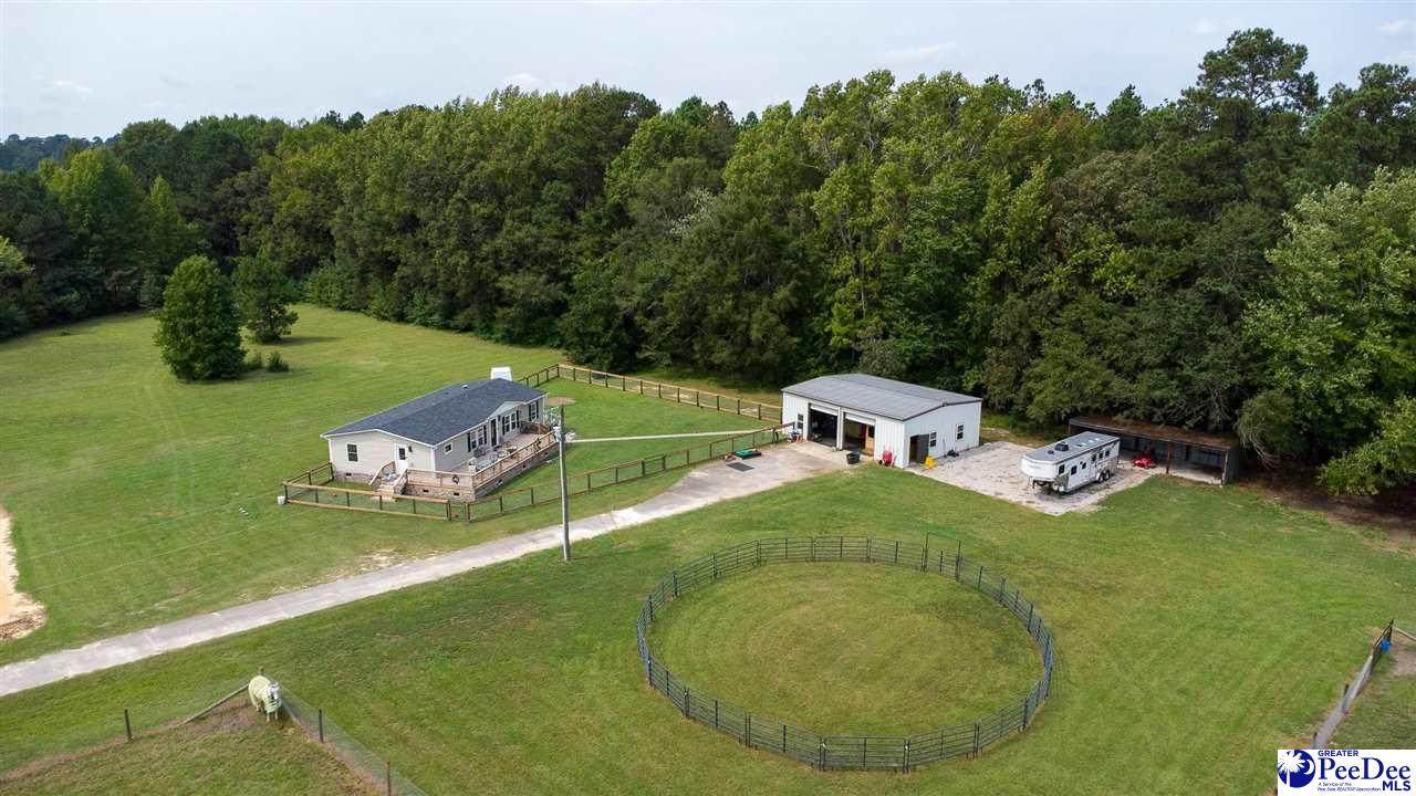 916 Hartland Dr - Photo 1