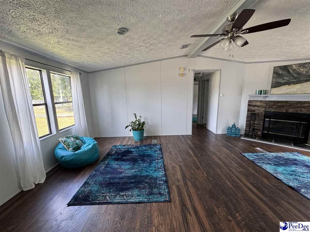 2222 Ashford Dr 2222 Ashford Drive - Photo 1