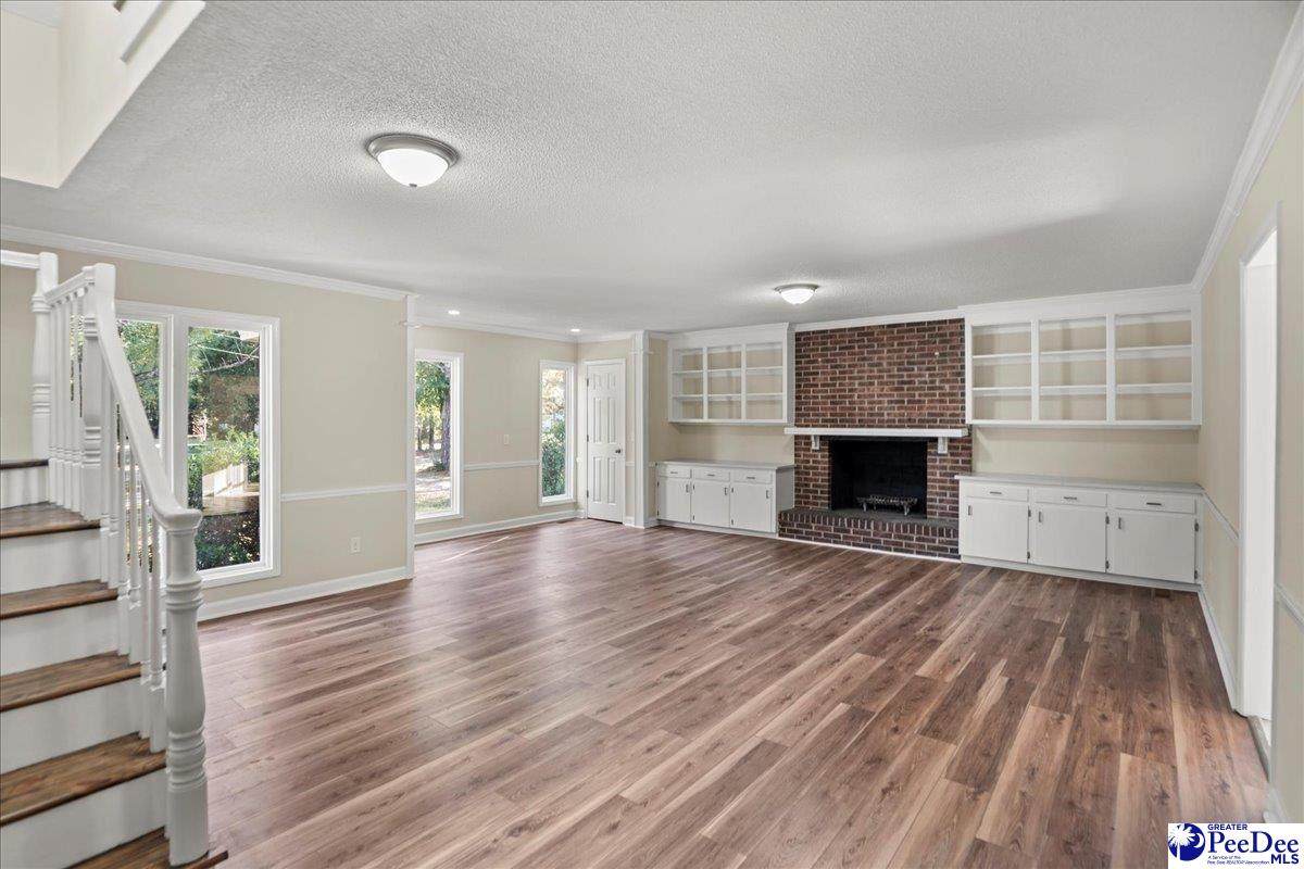1004 Lee Circle - Photo 1