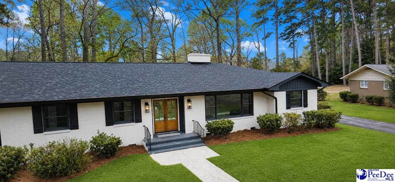 1815 Hampton Dr - Photo 1