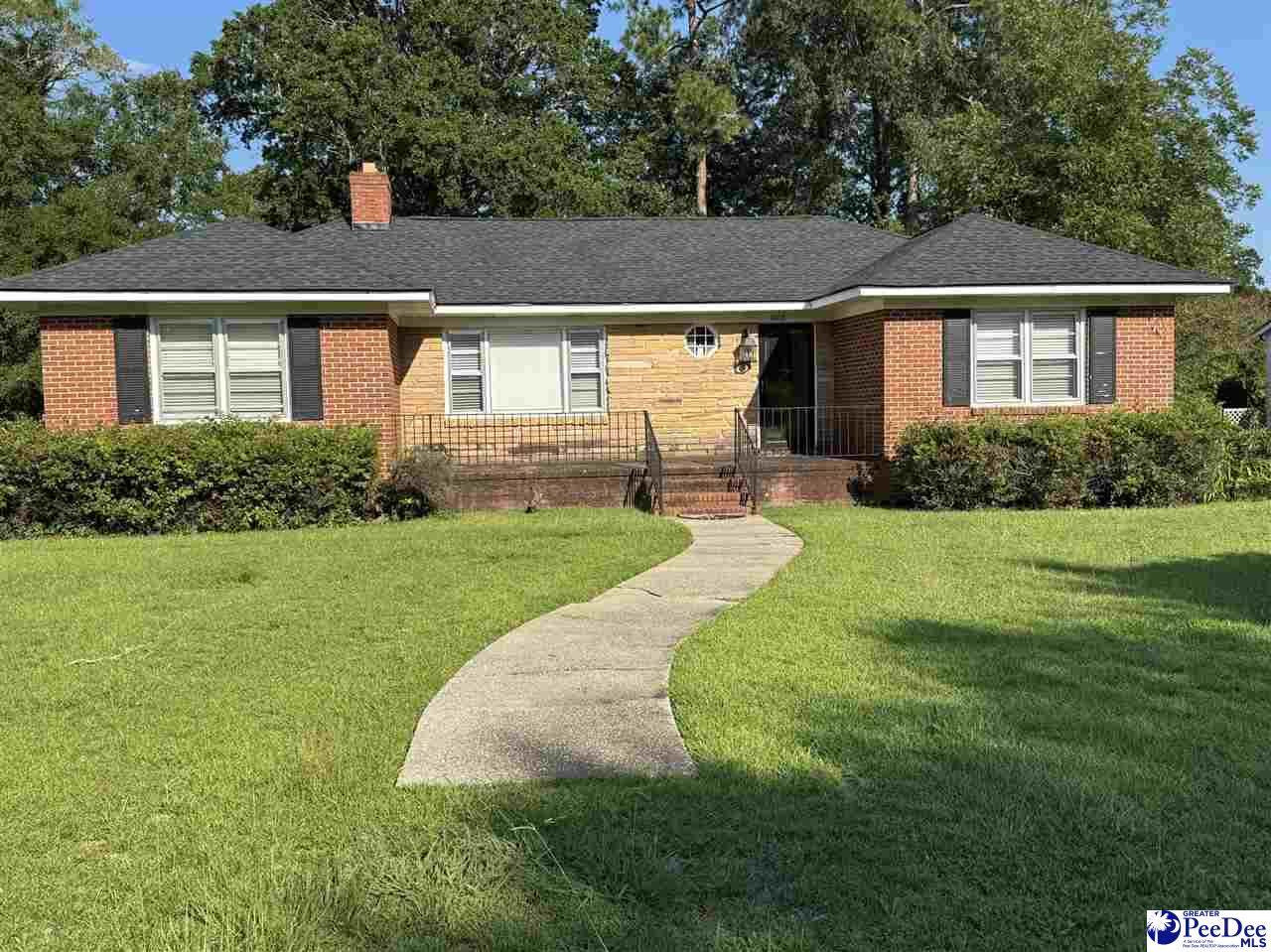 1008 N Withlacoochee Ave - Photo 1