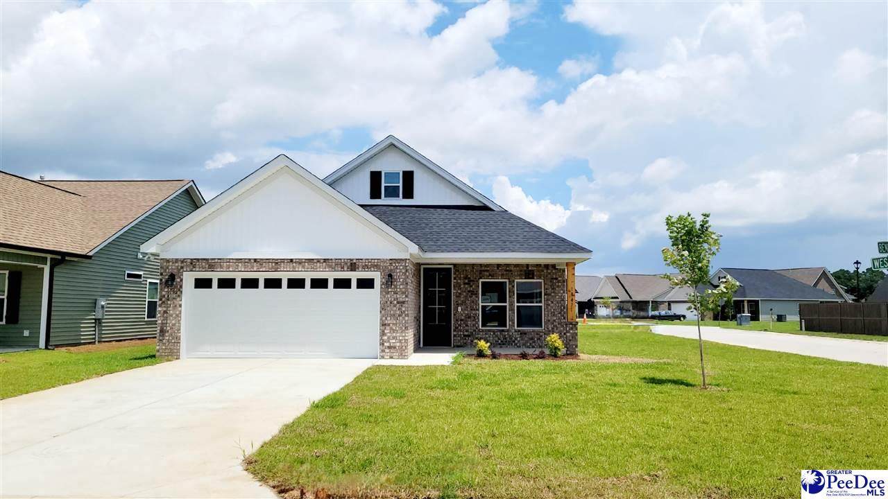 1047 Wessex - Photo 1