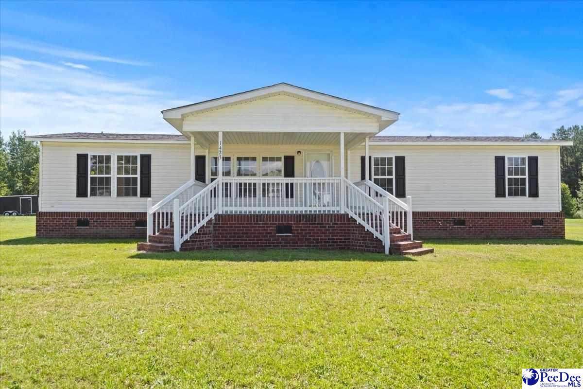 1423 Thompson Drive - Photo 1