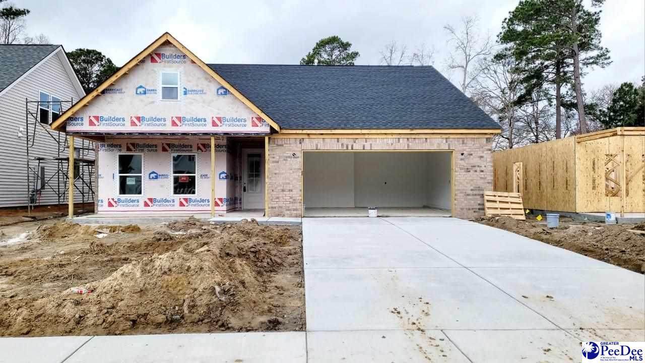 1020 Wessex - Photo 1