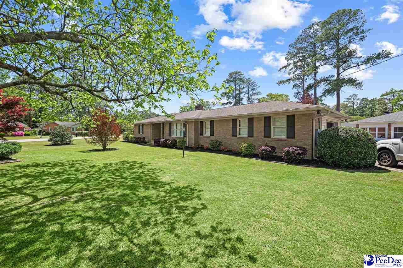 1722 Stratford Cir - Photo 1