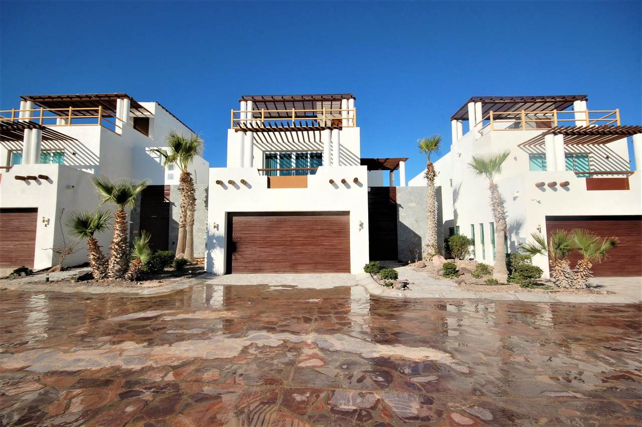 7 Luna Blanca, Playa Miramar - Photo 1