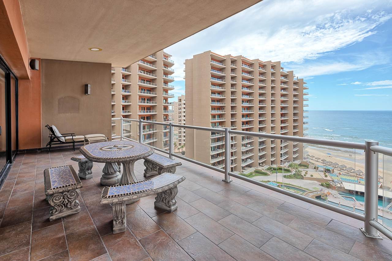 807 Las Palomas - Photo 1
