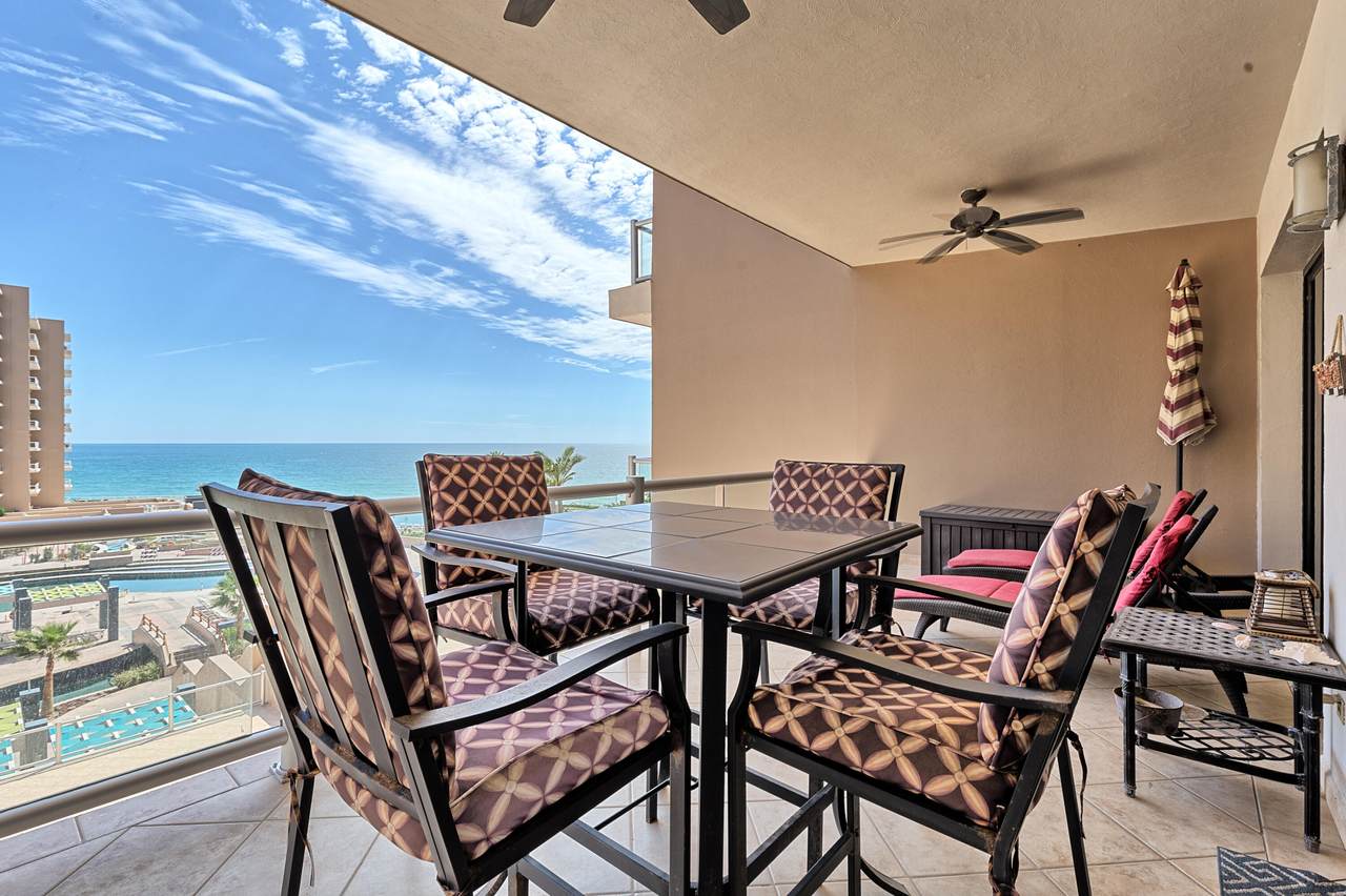 304 Las Palomas - Photo 1