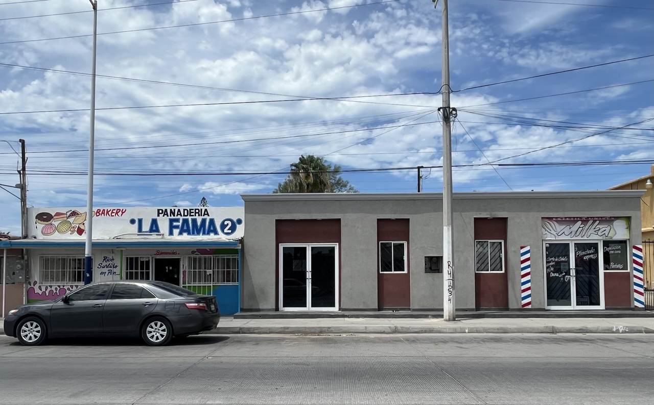  Address Not Published - Photo 1