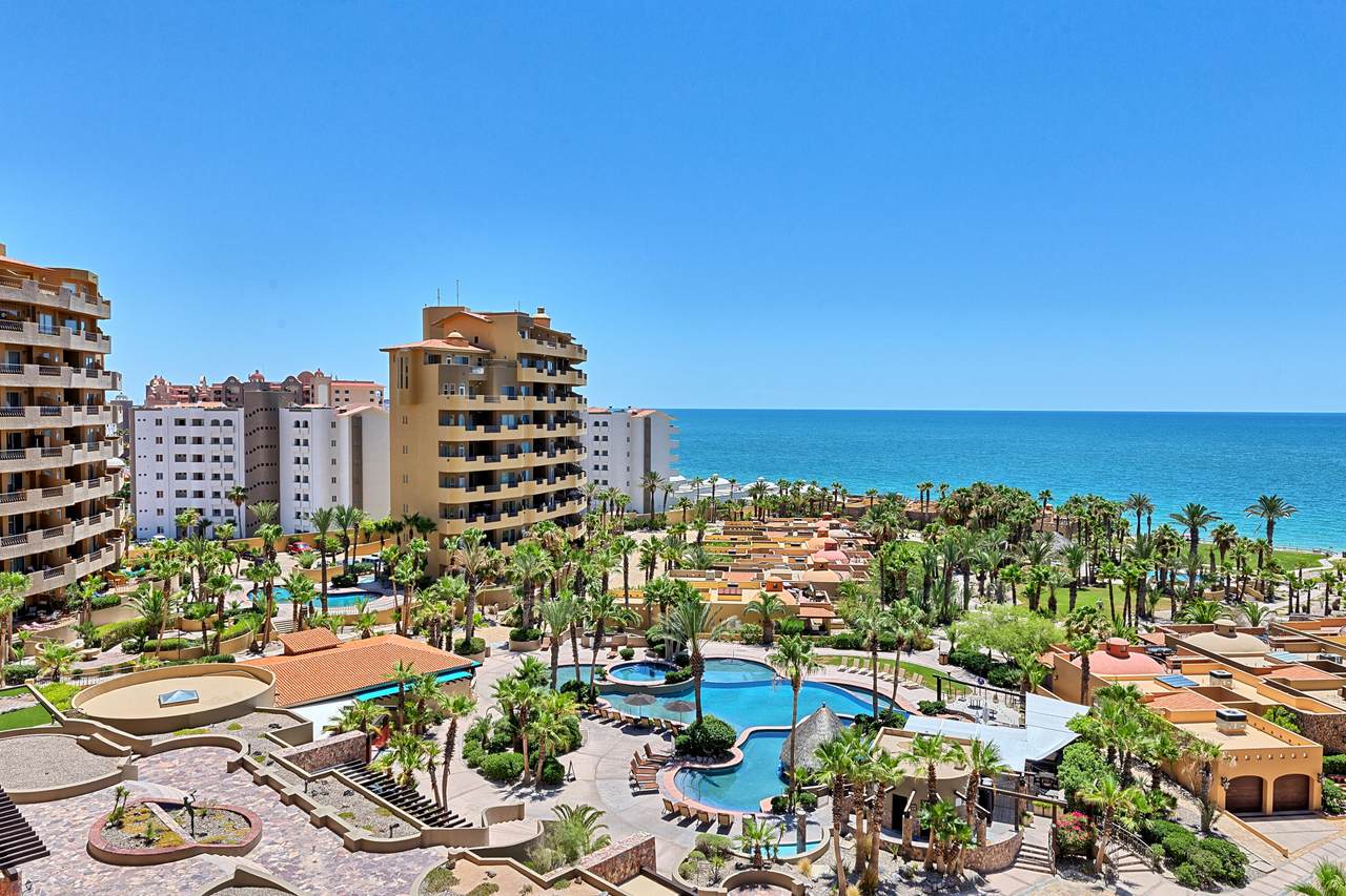 605 Bella Sirena - Photo 1