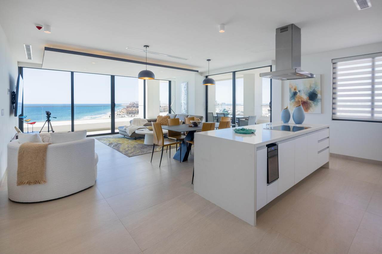 1001 Las Palomas - Photo 1