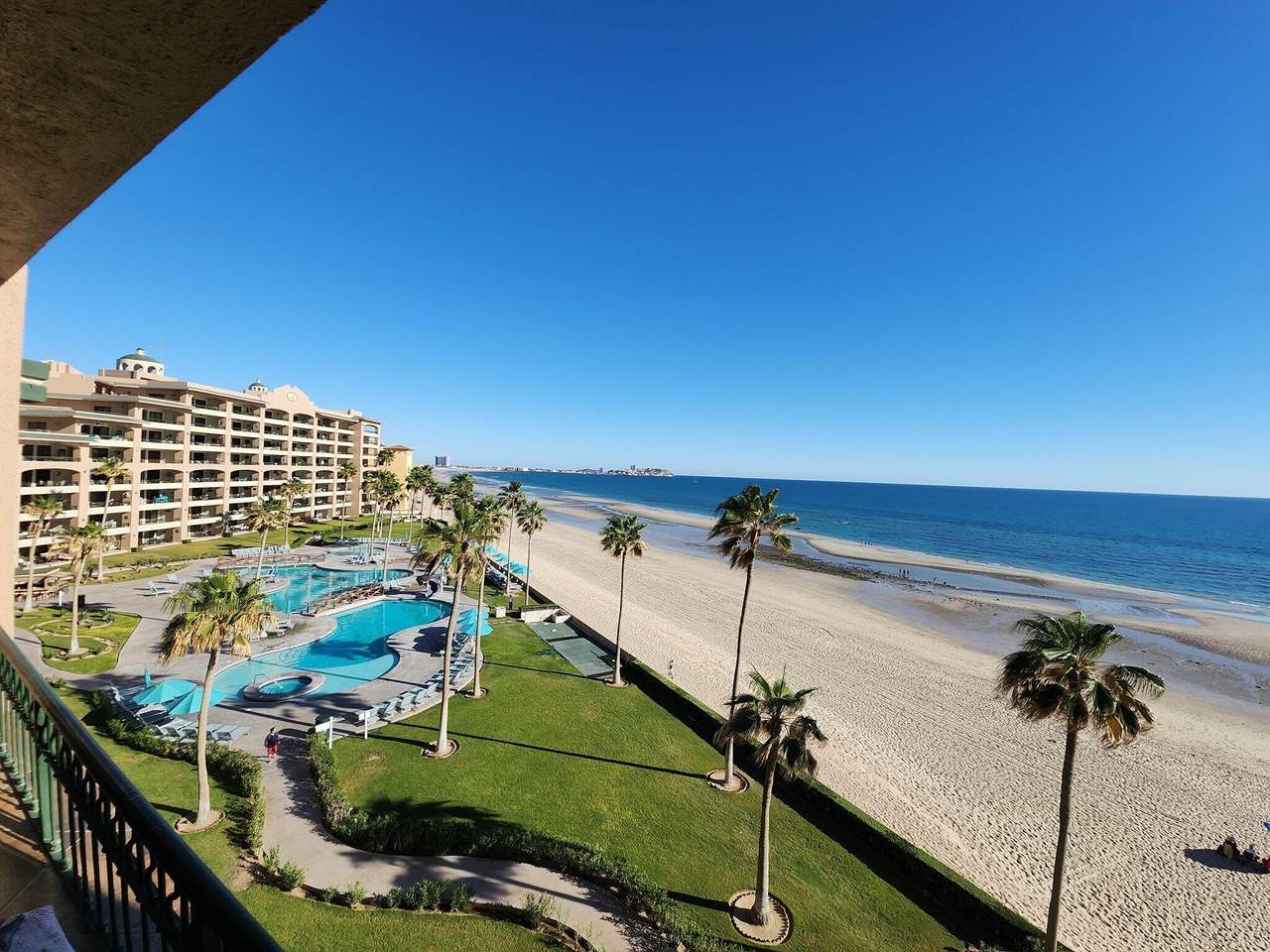 502 Sonoran Spa - Photo 1