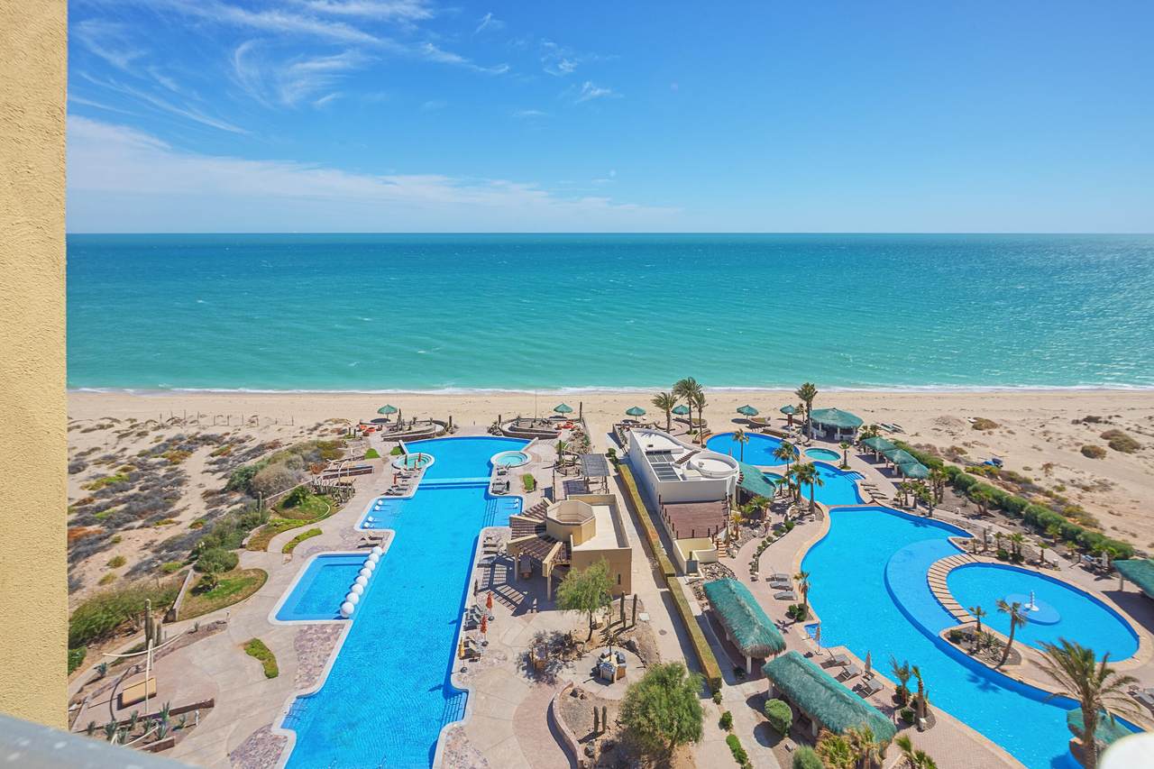 1004 Encanto Living, Playa Miramar - Photo 1
