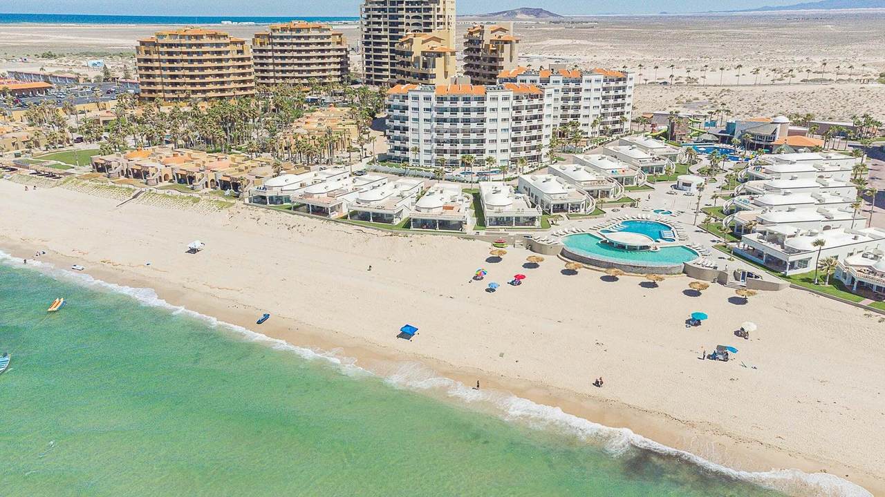 505 Las Palmas - Photo 1
