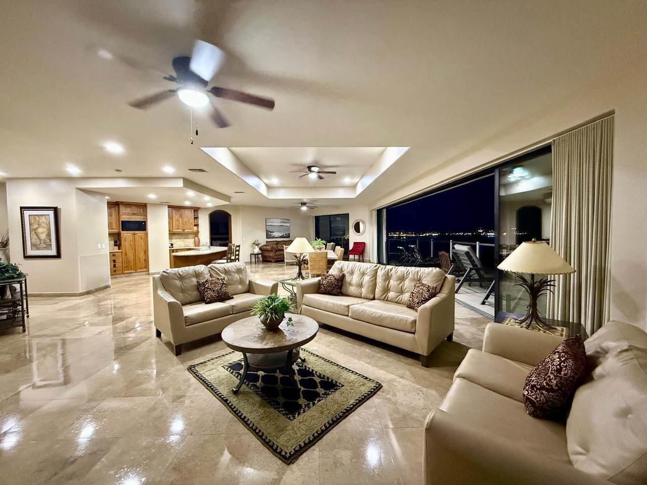 908 Las Palomas - Photo 1