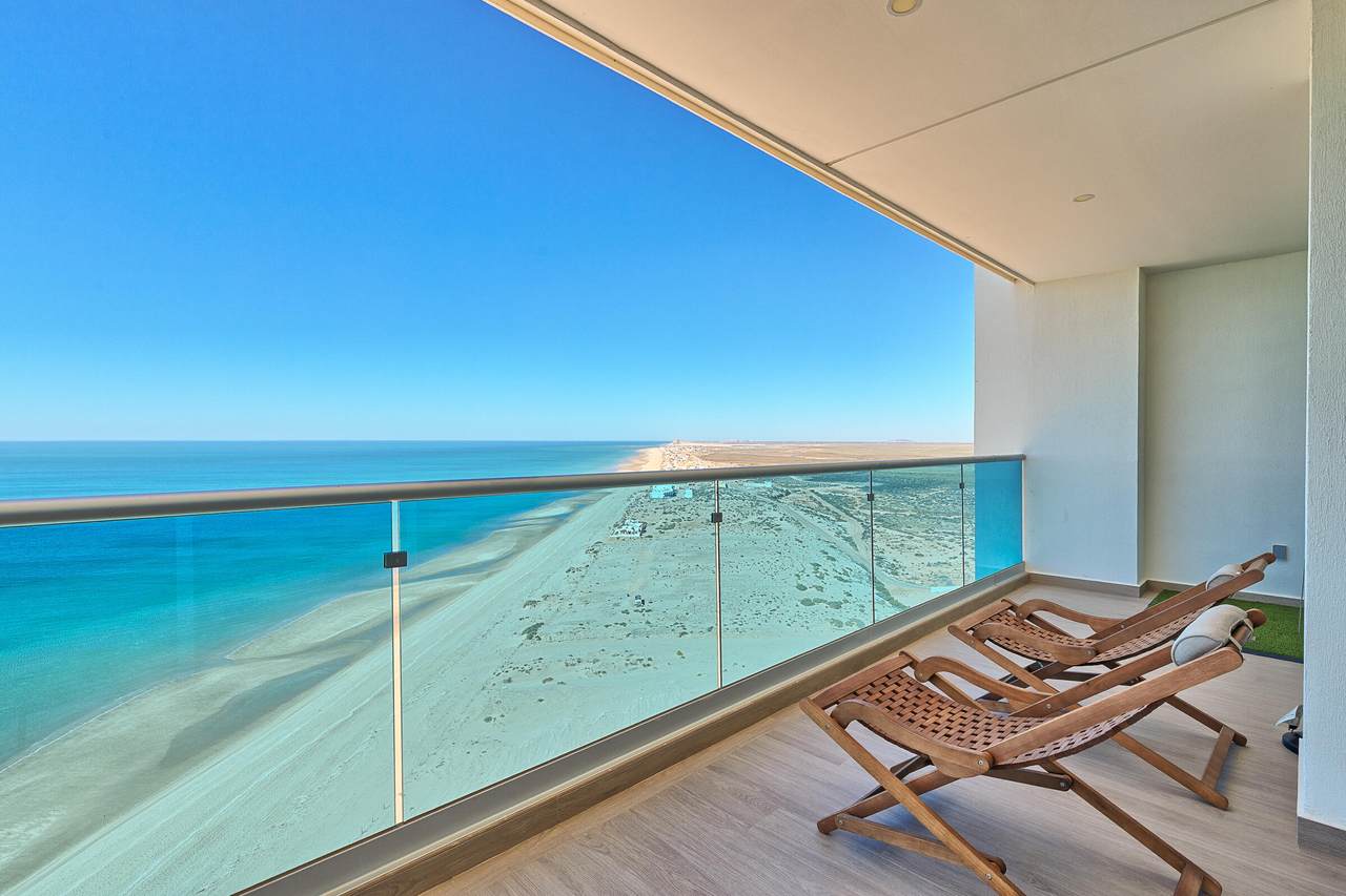 W-802 Encantame Towers - Photo 1