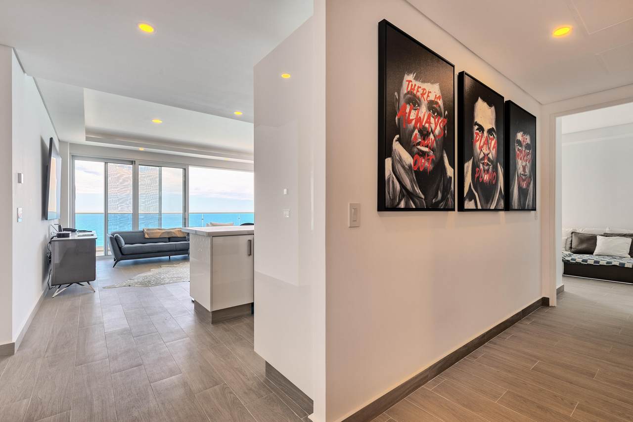 E-1005 Encantame Towers - Photo 1