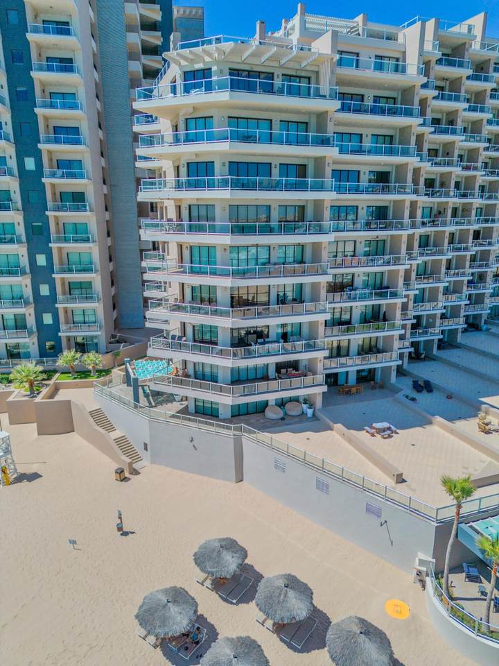 308 Las Palomas Resort - Photo 1