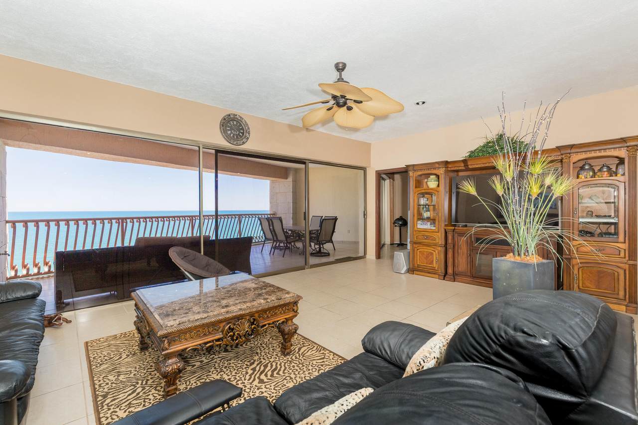 709 West, Sonoran Sun - Photo 1