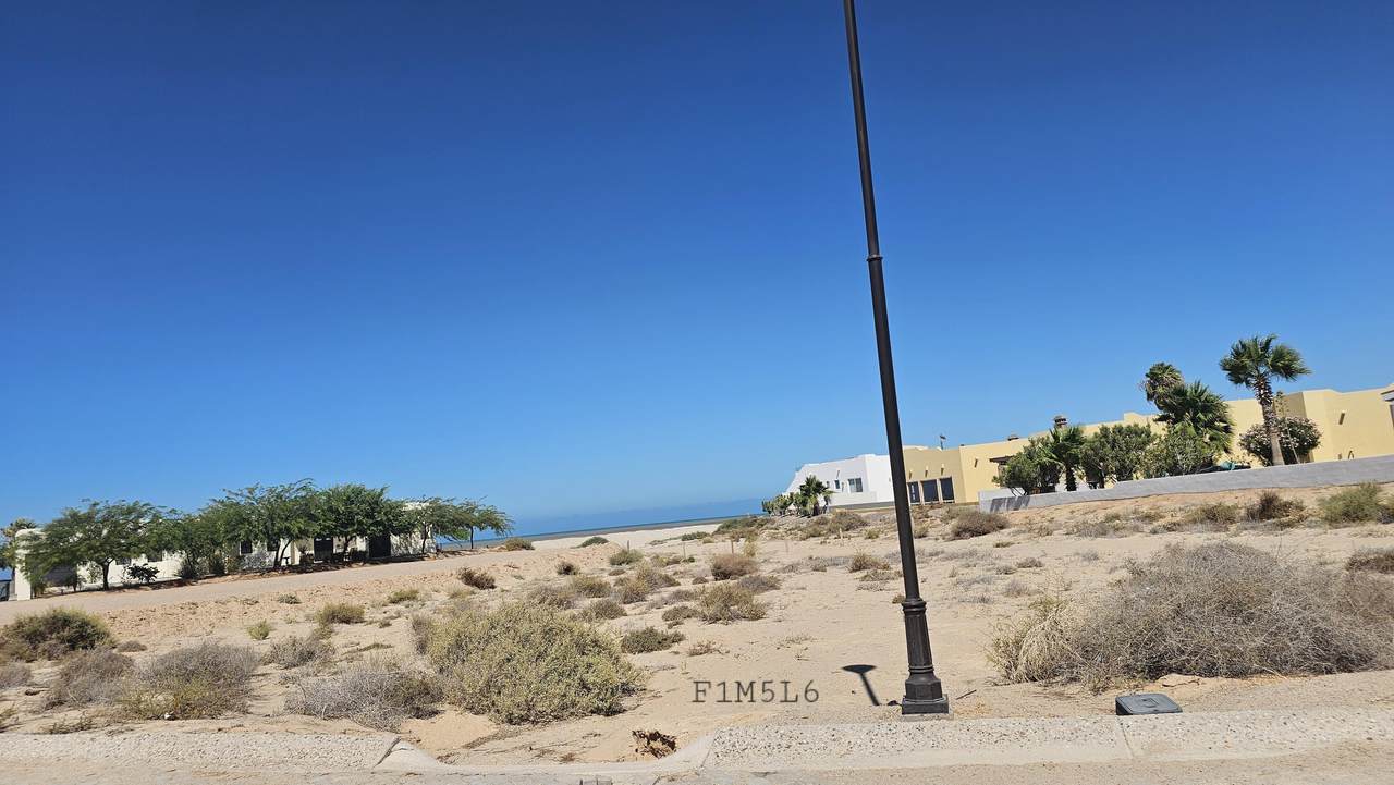 M5L6 Calle Medusas, Laguna Shores - Photo 1