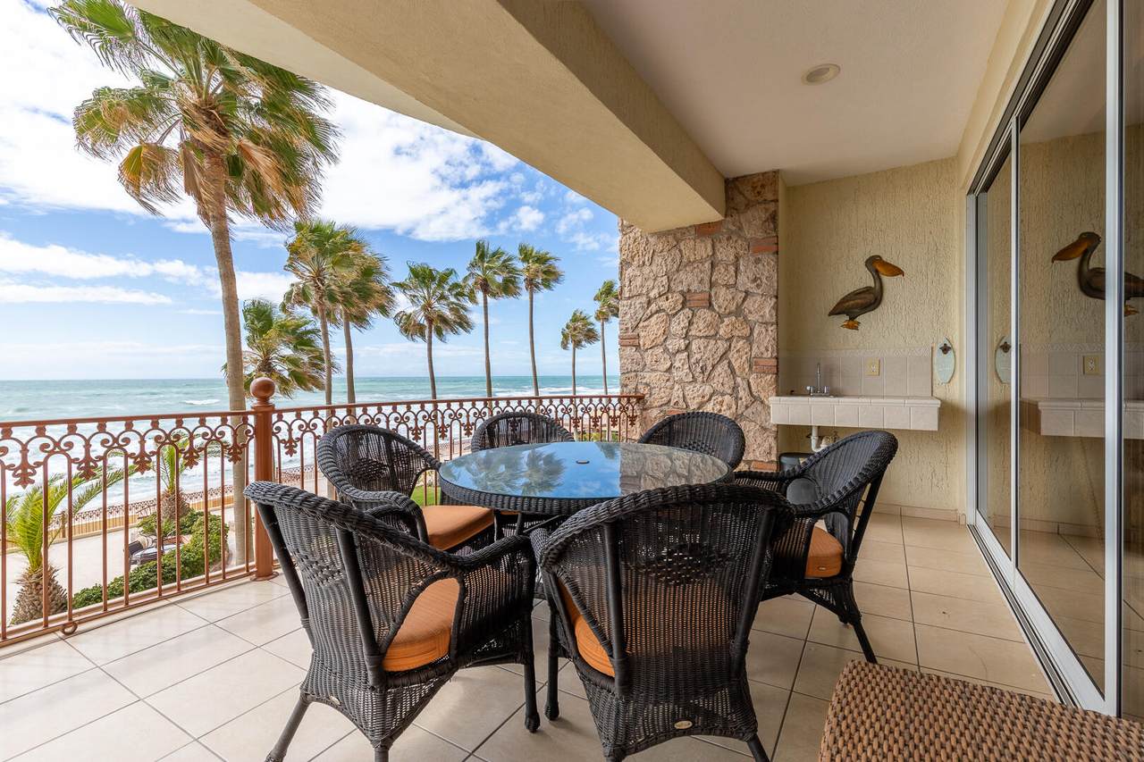 205 Puerta Privada - Photo 1