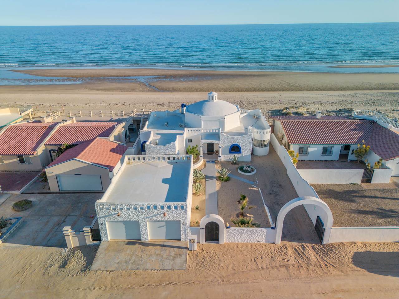 M37 L4 C. Mantarrayas, Playa Encanto - Photo 1