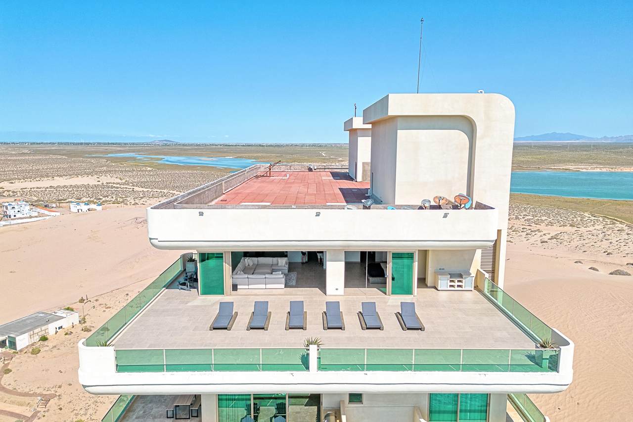 1402 Tessoro, Las Conchas - Photo 1