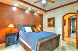 209 Puerta Privada - Photo 44