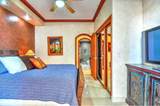 209 Puerta Privada - Photo 46