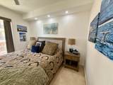 1009 E Puerta Privada - Photo 18