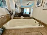 1009 E Puerta Privada - Photo 25
