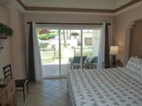 101 Las Palmas Resort - Photo 14