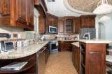 301 Esmeralda - Photo 2