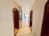 902 W Puerta Privada - Photo 12