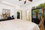 703 E Puerta Privada - Photo 19