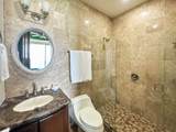 902 Esmeralda - Photo 32