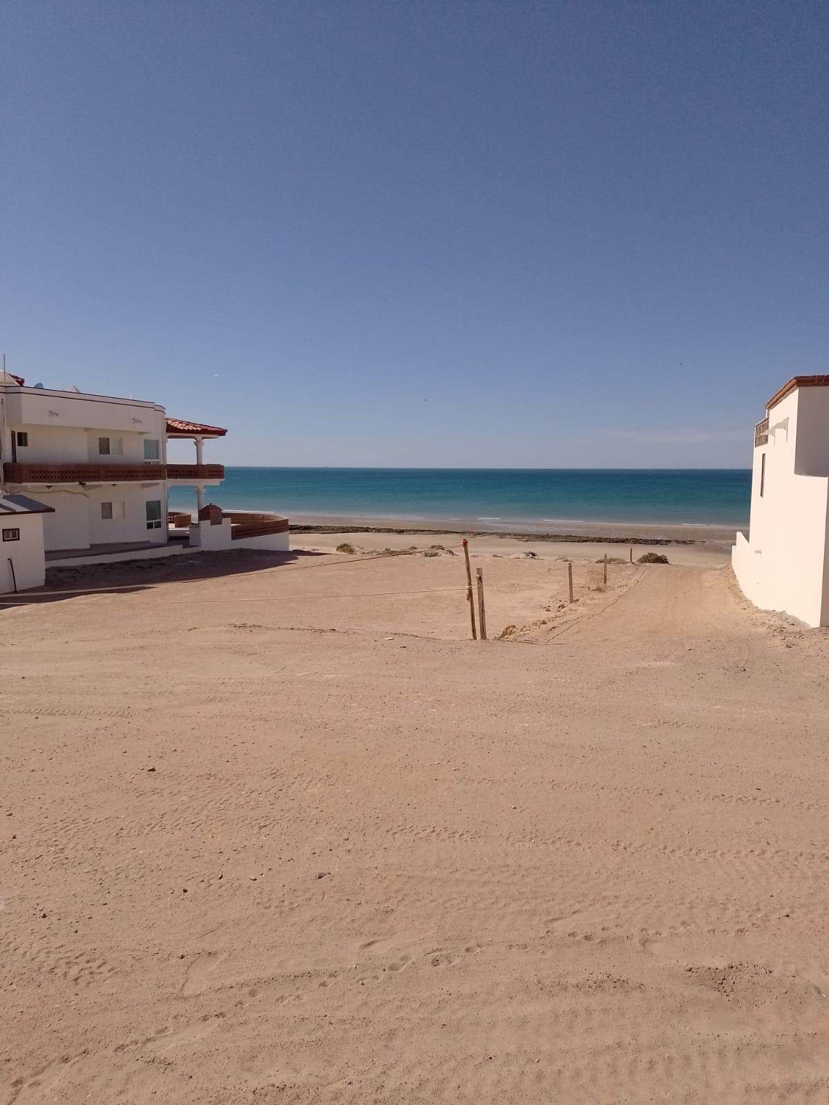 M1 L2 Mar De Cortez, Playa Miramar - Photo 1