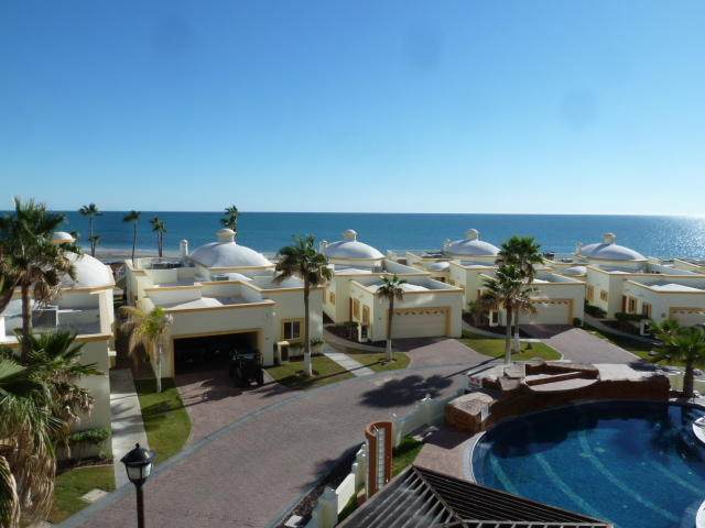 301 Las Palmas - Photo 1