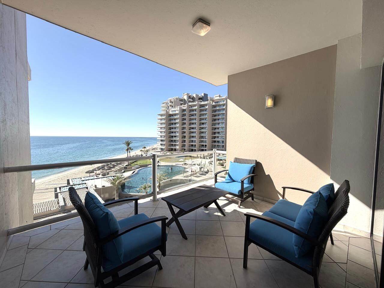 406 Las Palomas Resort - Photo 1