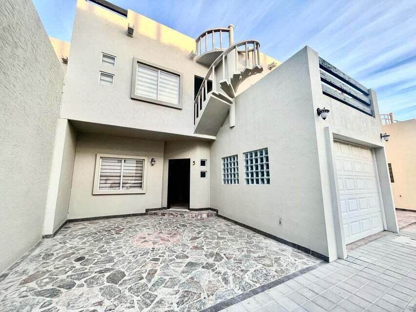 5 Bella Vista, Sandy Beach - Photo 1