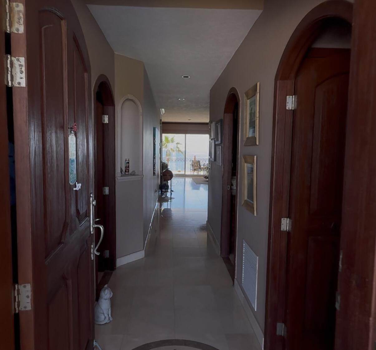 402  1/2 Puerta Privada - Photo 1