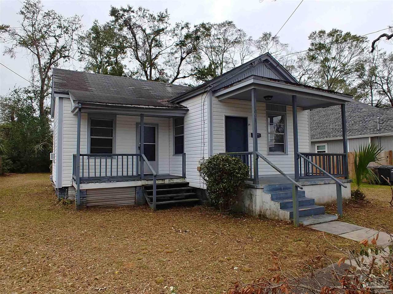 1008 6TH AVE - Photo 1