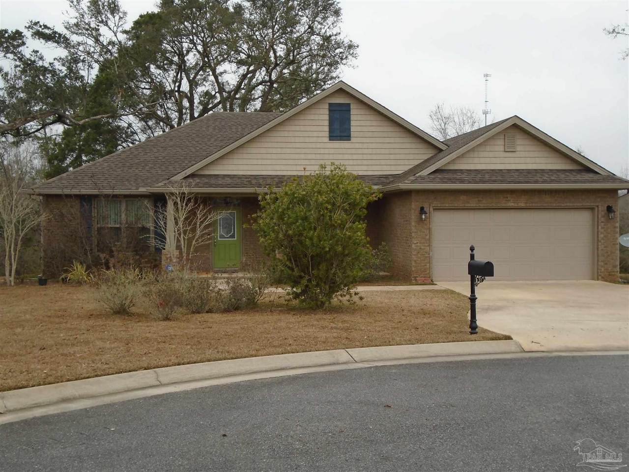 6062 Alder Ave - Photo 1