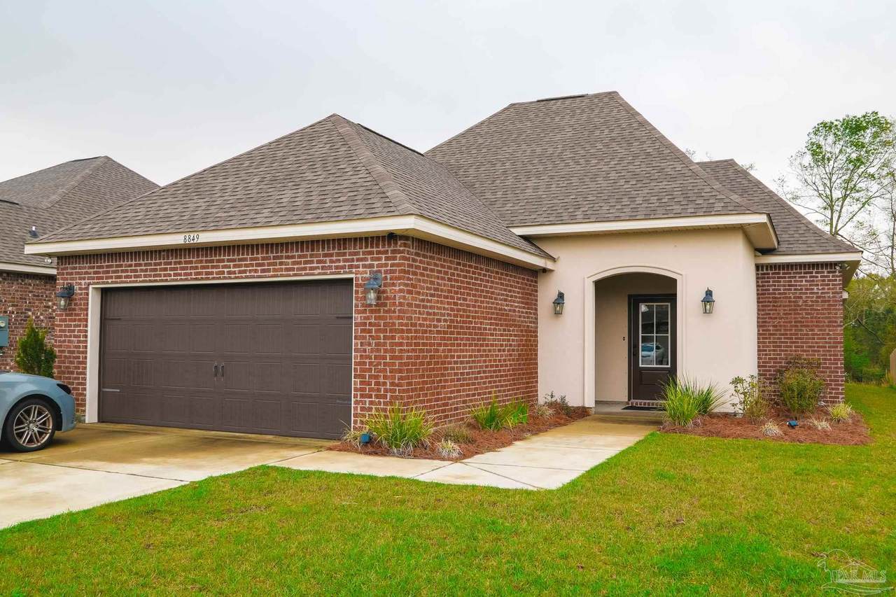 8849 Bellawood Cir - Photo 1