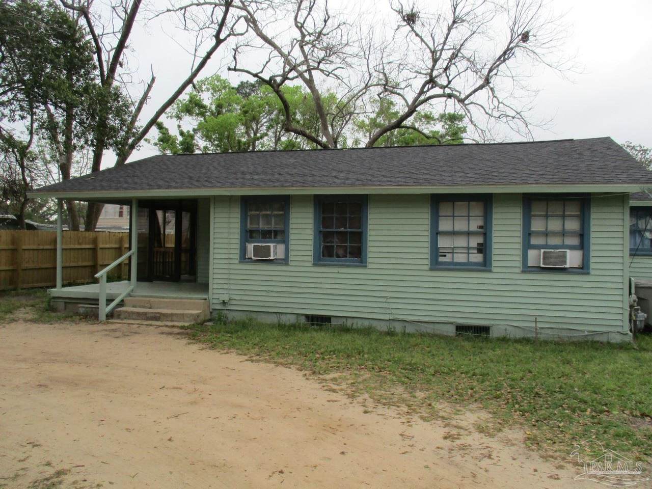 601 T St - Photo 1
