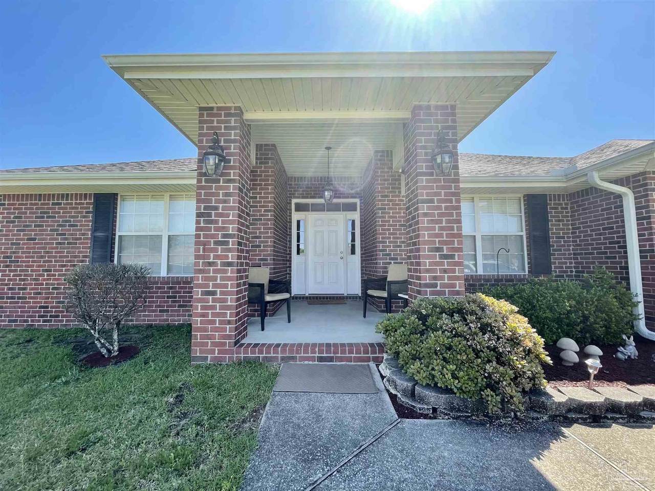 4528 Hampton Bay Blvd - Photo 1