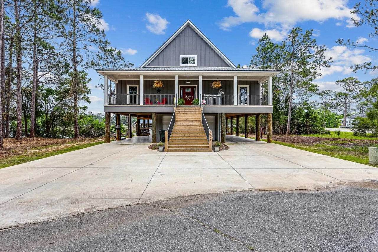 9569 Daisy Ln - Photo 1