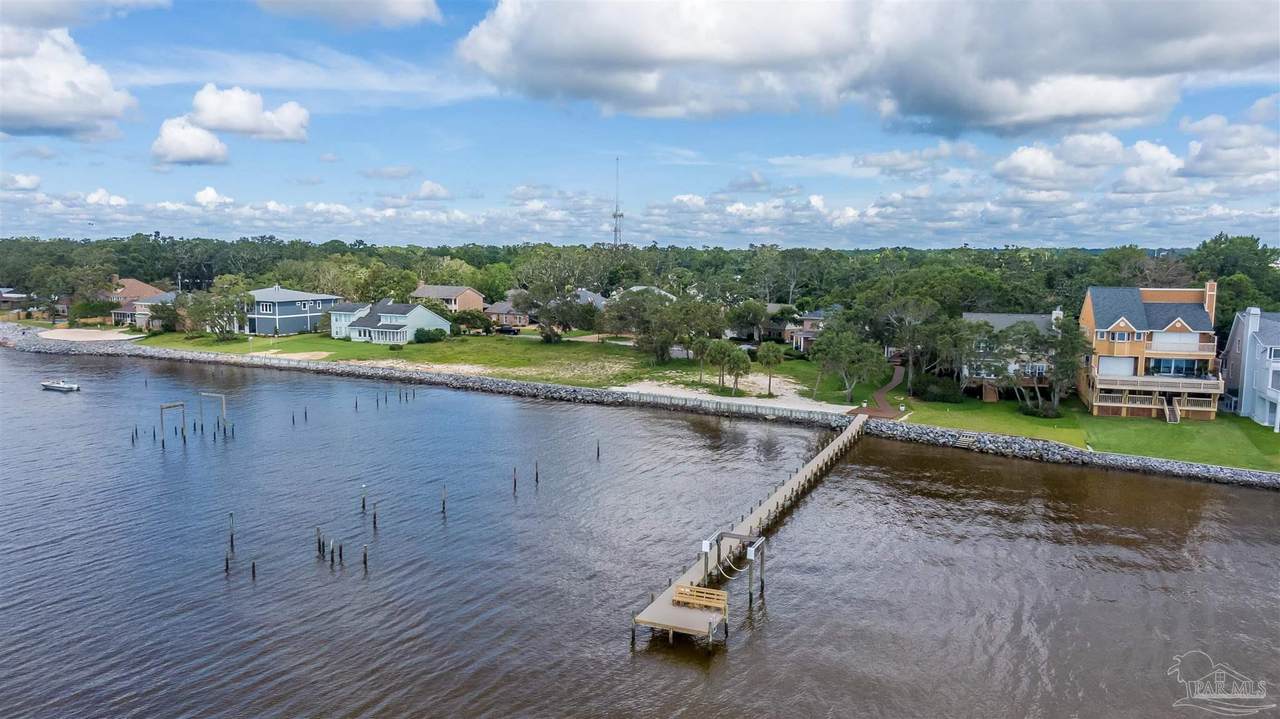1545 Bayshore Ln - Photo 1